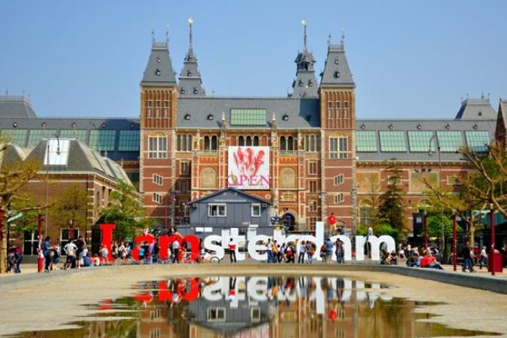 Amsterdam Tours and activities in best shopping tours