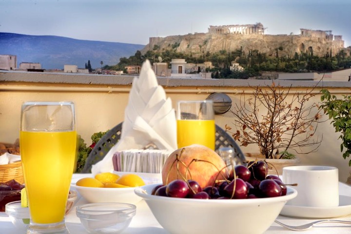 Book Athens Hotels in best shopping destinations