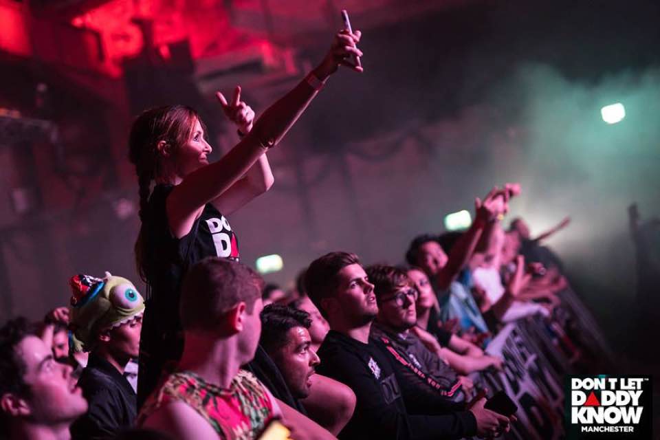 Front row fans at DLDK Don't Let Daddy Know UK Festival