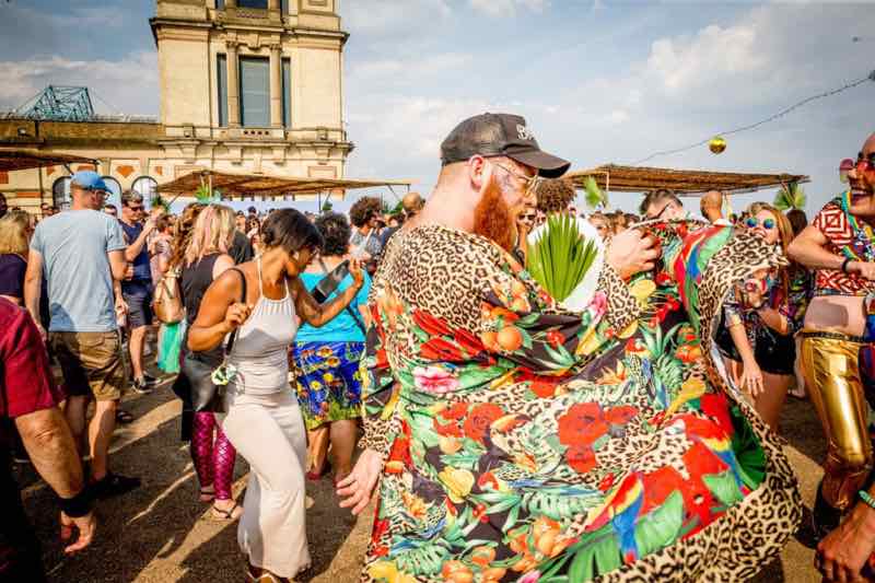 Fans dancing at Kaleidoscope Festival