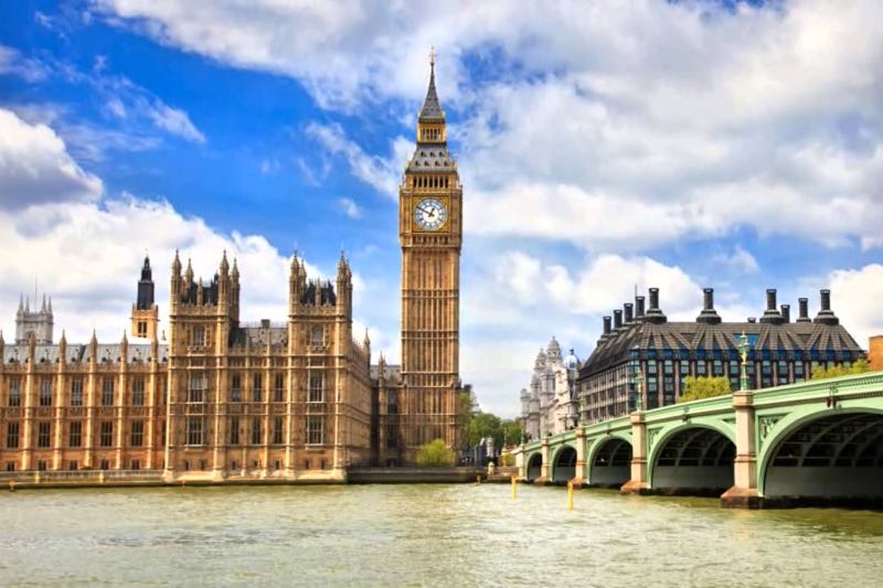 Palace of Westminster in London Travel Guide