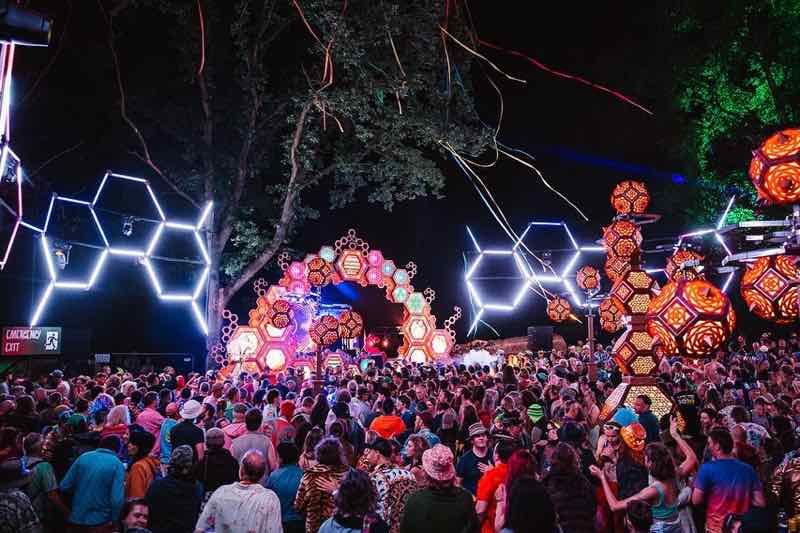 Stage colours at Noisily Festival