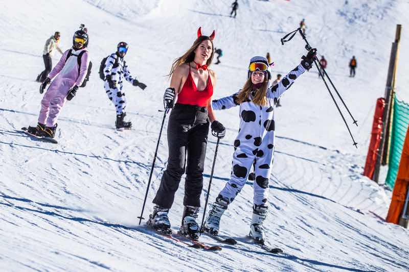 Fans ski time at Snowattack Festival