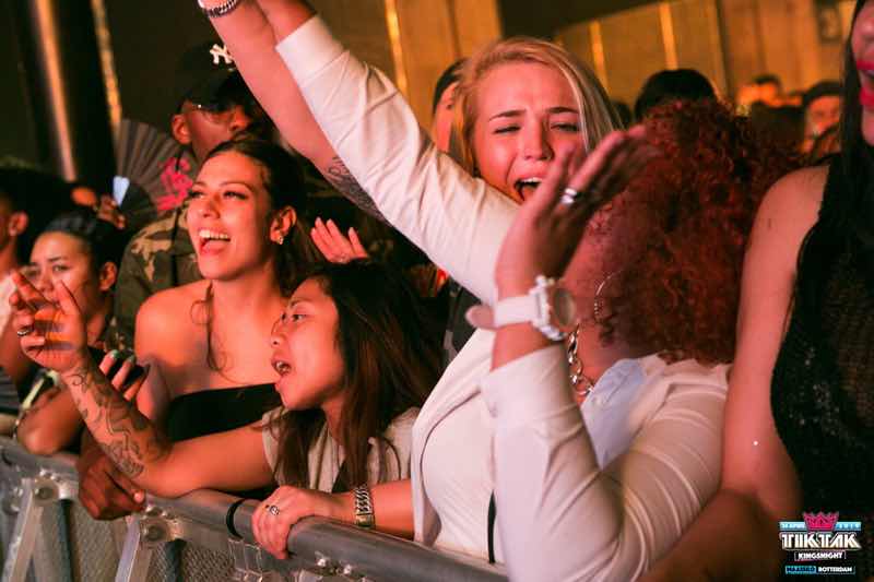 Fans excited at TIKTAK Kingsnight Rotterdam