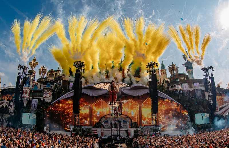 Main stage show at Tomorrowland Festival