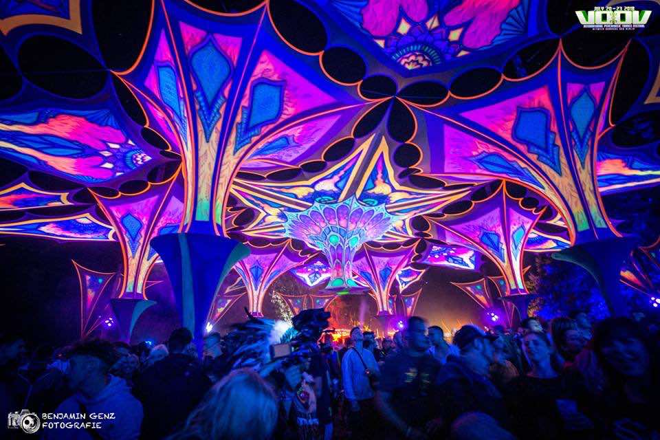 Nights lights at main stage at voov experience psytrance festival